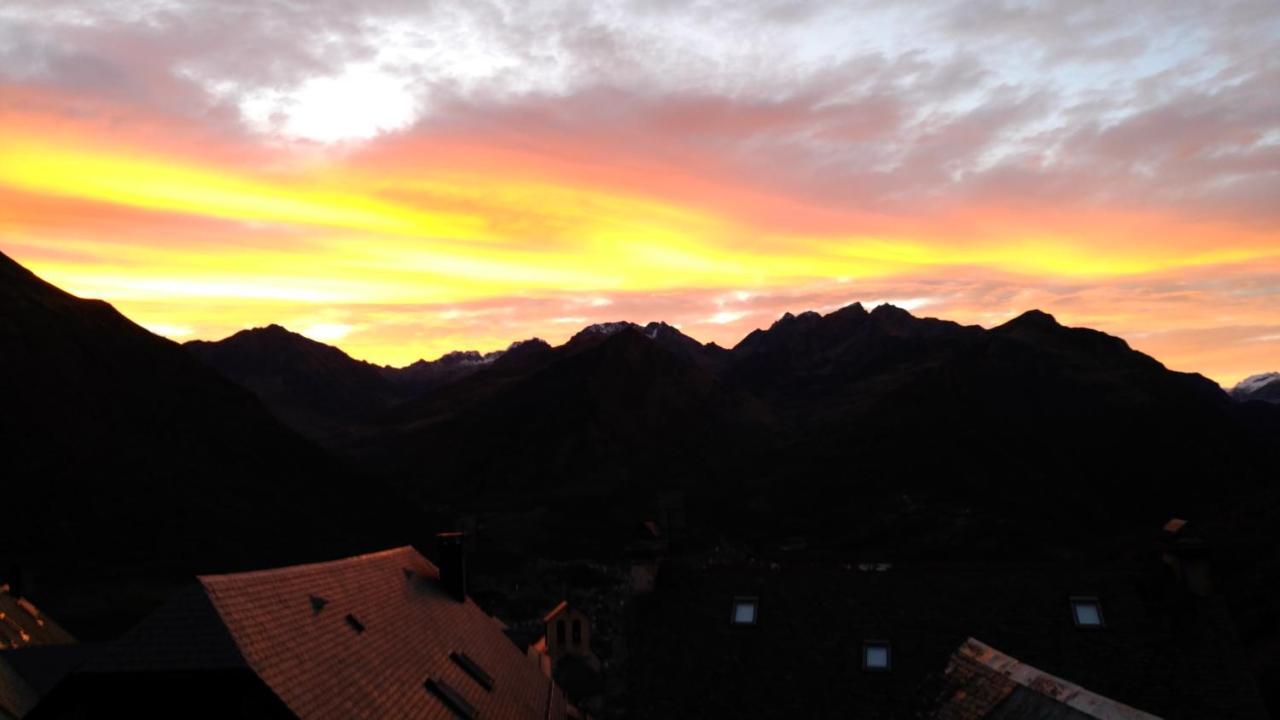 Superbe Grange Renovee Villa Grust Dış mekan fotoğraf
